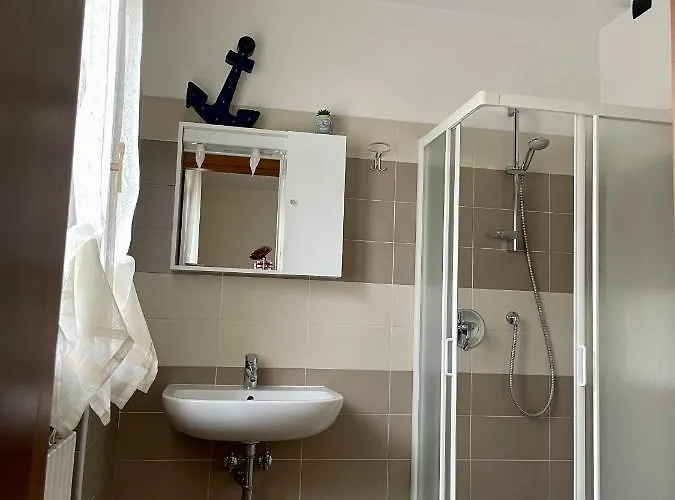 A Paranza לינה וארוחת בוקר 3*